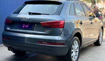 Audi Q3 TSFI Ambiente Plus 1.4 2017 | Xtronic | Banco de Couro completo