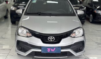 Toyota Etios X Sedan 1.5 2020 | Completo completo