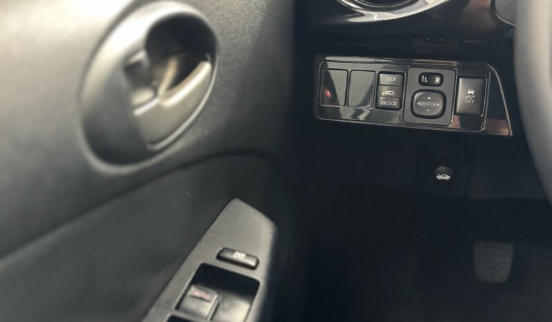 Toyota Etios X Sedan 1.5 2020 | Completo completo