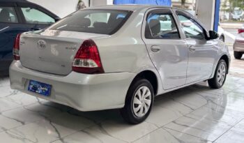 Toyota Etios X Sedan 1.5 2020 | Completo completo