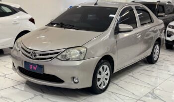Toyota Etios Sedan X 1.5 2017 | Completo completo