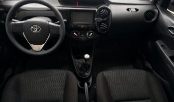 Toyota Etios Sedan X 1.5 2017 | Completo completo